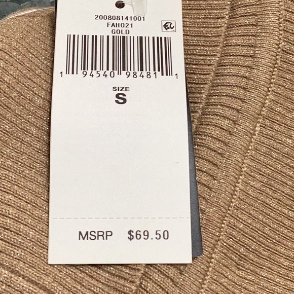 Petite Ribbed Turtleneck Sweater - Picture 5 of 6